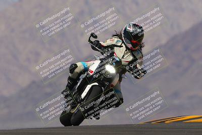 media/Oct-03-2022-Moto Forza (Mon) [[5f077a3730]]/Intermediate Group/Session 4 (Turn 9)/